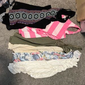 Size medium tank/cami lot